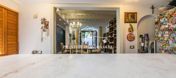 Casa de 4 divisões em Livorno, Italy N.º 222938 23