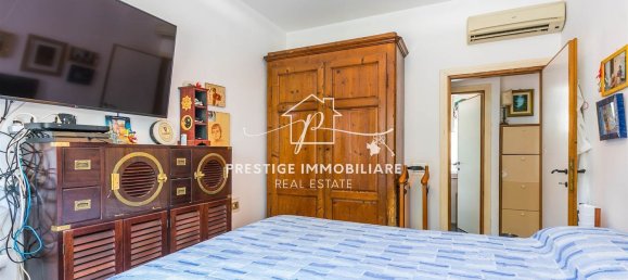 Casa de 4 divisões em Livorno, Italy N.º 222938 34