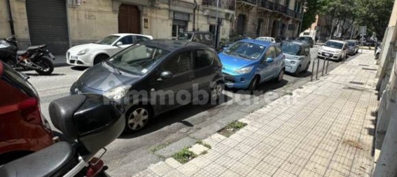 2 rooms Commercial property in Messina, Italy No. 44618 4