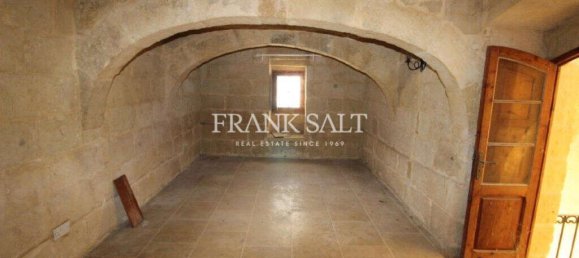 3 غرف نوم مزرعة في Gharb, Malta رقم 512 13