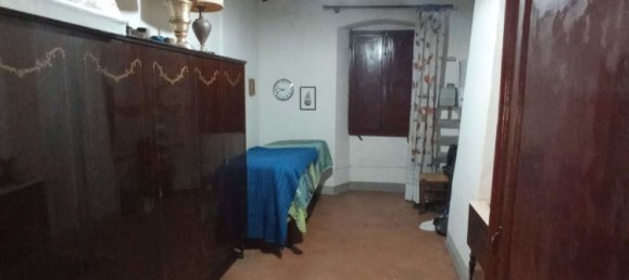 Casa de 13 habitaciónes en Borgo San Lorenzo, Italy No. 107598 19