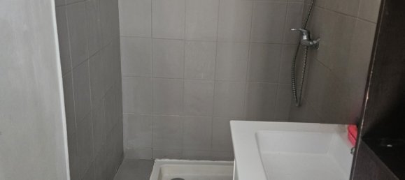 Bâtiment à Somain, France 200m² No. 254924 11