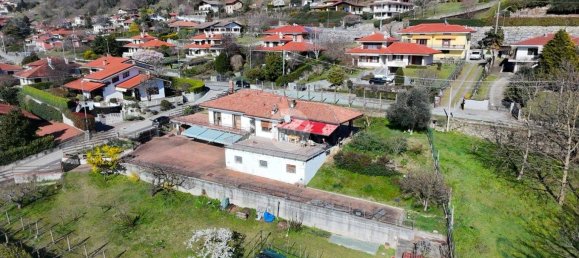 3 bedrooms Villa in Burolo, Italy No. 139027 8
