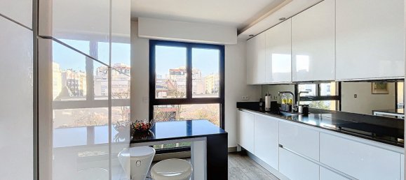 2 Schlafzimmer Wohnung in Courbevoie, France, Nr. 164399 9