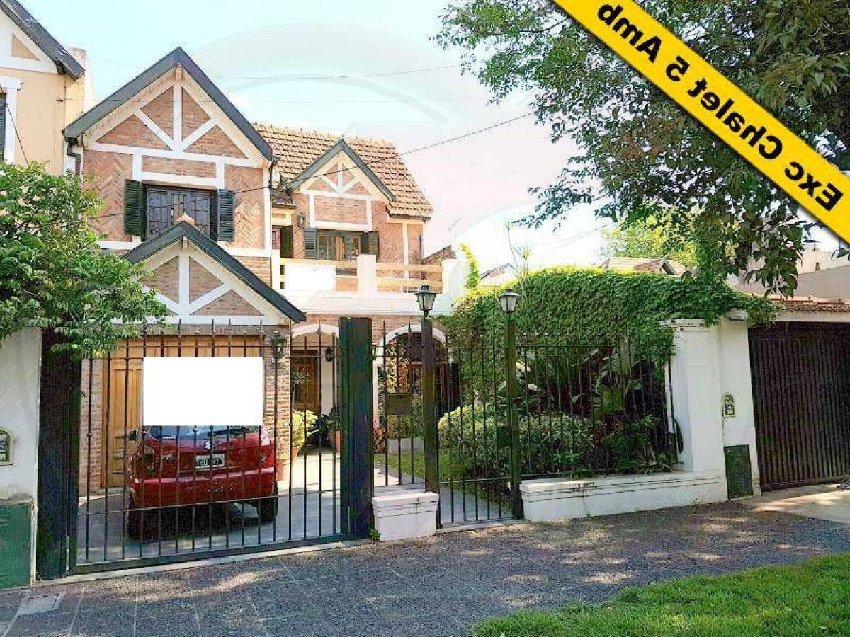 4 bedrooms House in Vicente Lopez, Argentina No. 7142