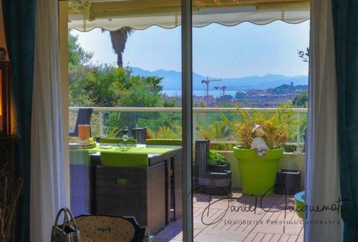 Кондоминиум  с 3 спальнями в Канны, Франция № 11812