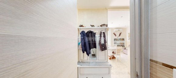 3 rooms Apartment in Casoria, Italy No. 177068 12