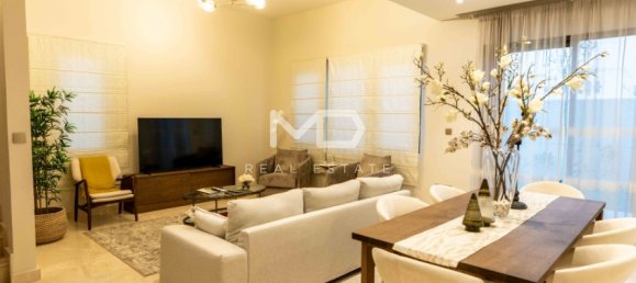 4 Schlafzimmer Villa in Abu Dhabi, UAE, Nr. 40779 2