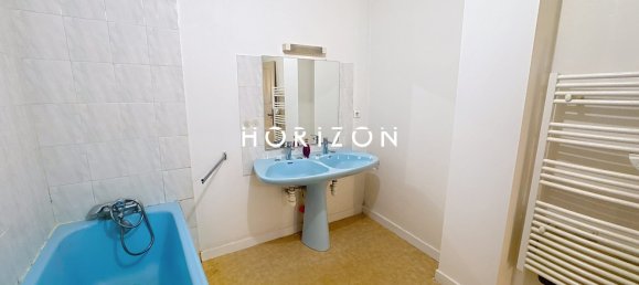 2 bedrooms Townhouse in Marlieux, France No. 267076 6