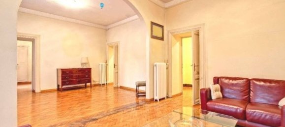 2 Schlafzimmer Wohnung in Rome, Italy, Nr. 46339 4