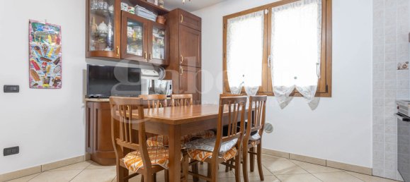 3 bedrooms Villa in Pordenone, Italy No. 56531 8