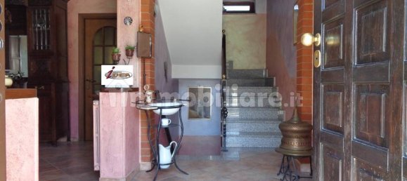 3 bedrooms Villa in Mappano, Italy No. 275176 10