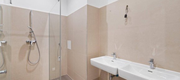 Apartamento de 3 habitaciónes en Vienna, Austria No. 32759 13