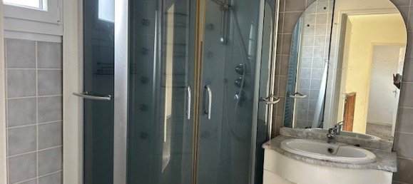 5 bedrooms Apartment in Petite-Rosselle, France No. 55824 4