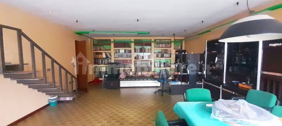 Villa T3 em Rozzano, Italy N.º 201246 4