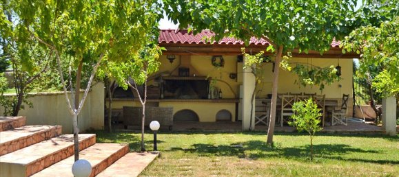 Gewerbliche Immobilien in Euboea, Greece 550m², Nr. 7062 30