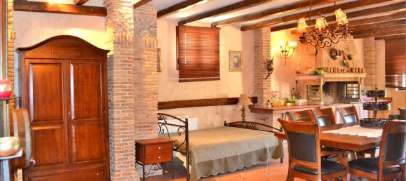 550m² Commercial property in Euboea, Greece No. 7062 24