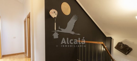 Dúplex de 4 dormitorios en Torrejón de Ardoz, Spain No. 167210 38