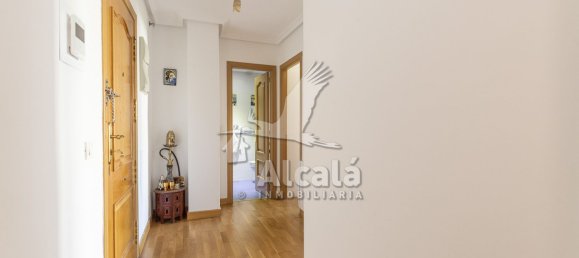 Dúplex de 4 dormitorios en Torrejón de Ardoz, Spain No. 167210 32