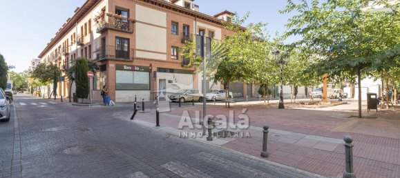 Dúplex de 4 dormitorios en Torrejón de Ardoz, Spain No. 167210 3