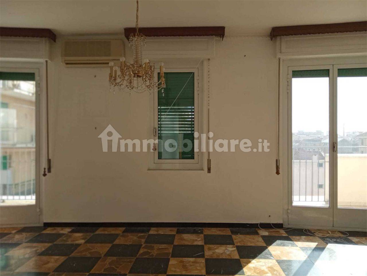 2 bedrooms Apartment in Imperia, Italy No. 156427