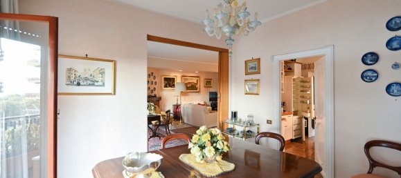 6 rooms Apartment in Rome, Italy No. 203068 9