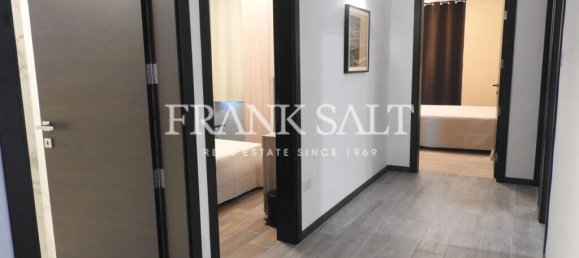 Квартира с 4 спальнями в Сент-Джулианс, Мальта № 6583 16