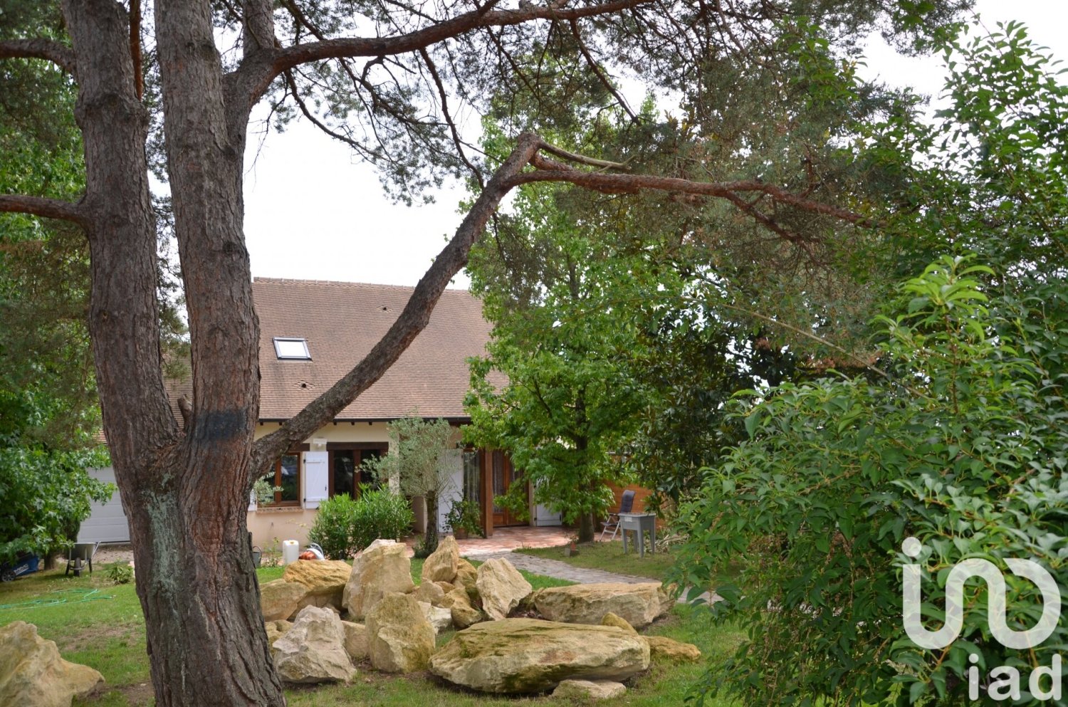 Casa de 4 dormitorios en Marcoussis, France No. 296988