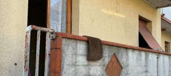 8 rooms Apartment in Fano, Italy No. 310639 3