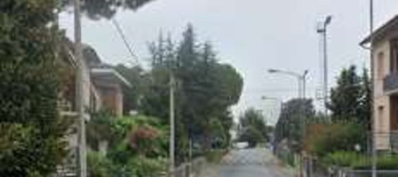 8 rooms Apartment in Fano, Italy No. 310639 6