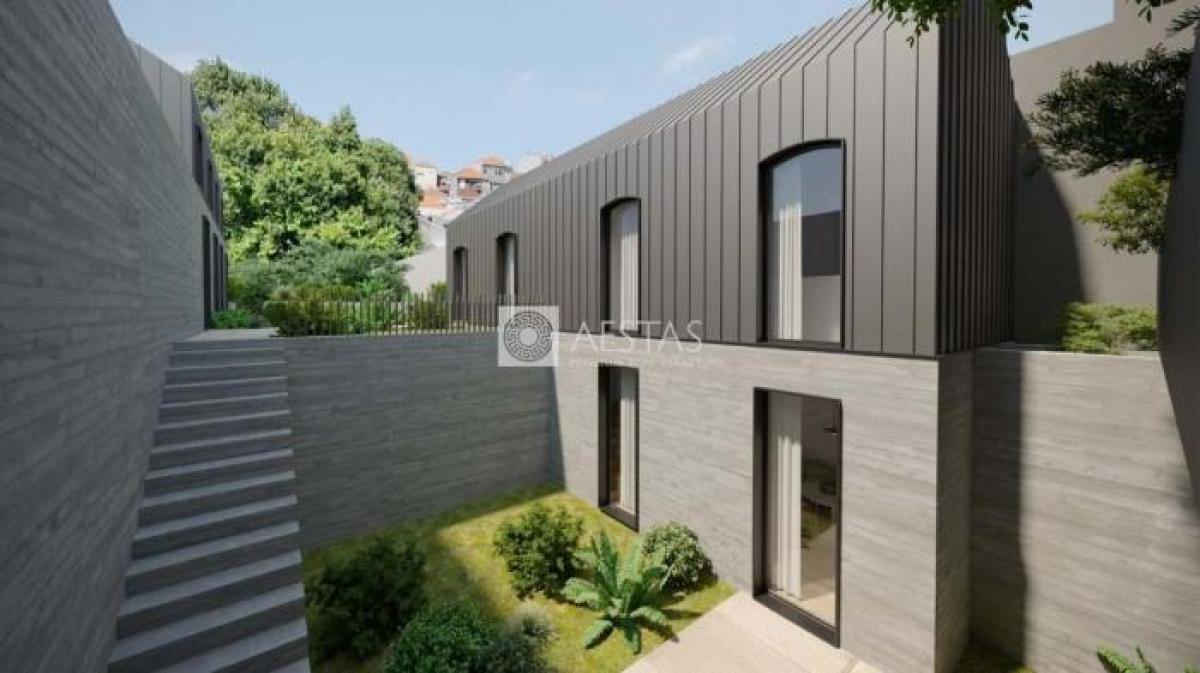 Studio in Porto, Portugal, Nr. 3561