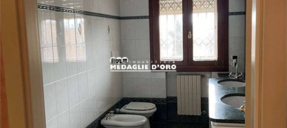 4 chambres Penthouse à Modena, Italy No. 20790 13