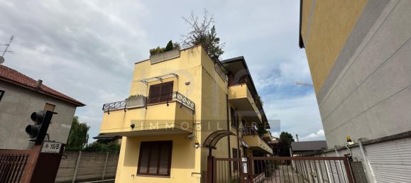 3 غرف نوم بانتهاوس في Bovisio Masciago, Italy رقم 364643 20