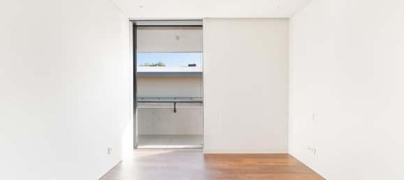 4 bedrooms Villa in Cascais, Portugal No. 103586 7