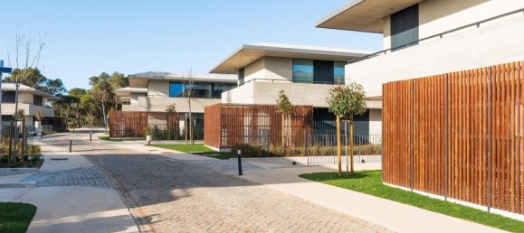 4 bedrooms Villa in Cascais, Portugal No. 103586 16