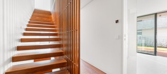 4 bedrooms Villa in Cascais, Portugal No. 103586 28