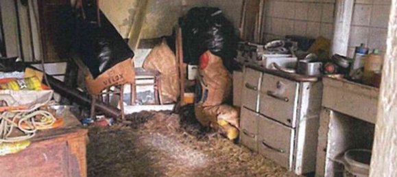 3 bedrooms House in Donato, Italy No. 381120 11