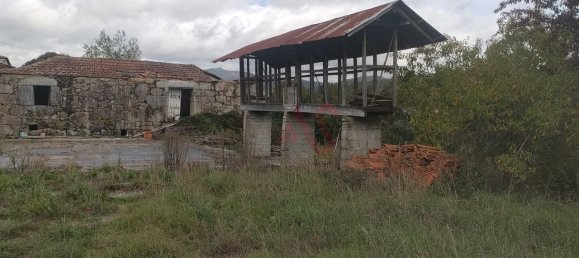 3 bedrooms House in Lousada, Portugal No. 14889 4