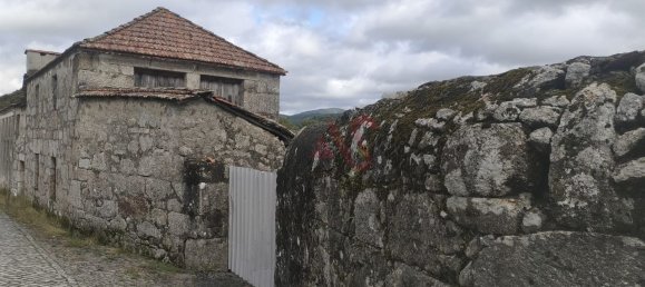 3 bedrooms House in Lousada, Portugal No. 14889 5