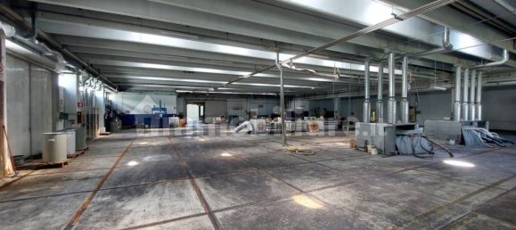 3500m² Warehouse in Peschiera Borromeo, Italy No. 311099 7