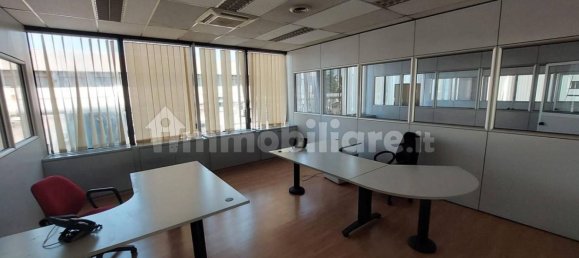3500m² Warehouse in Peschiera Borromeo, Italy No. 311099 3