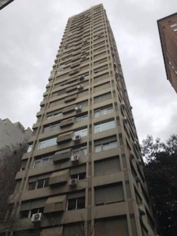 5 bedrooms Apartment in Buenos Aires, Argentina No. 65114