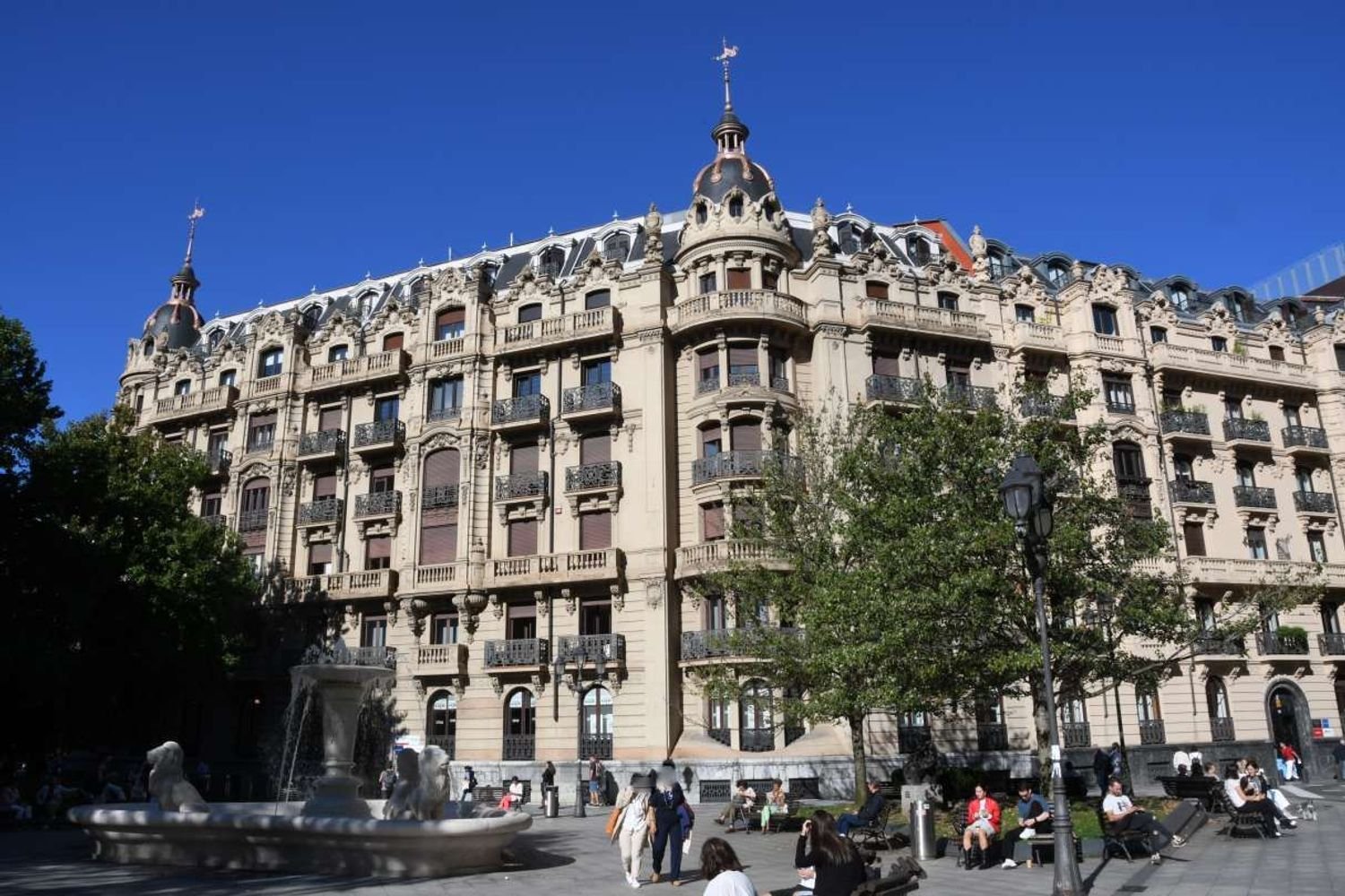 7 chambres Appartement à Basque Autonomous Community, Spain No. 148940