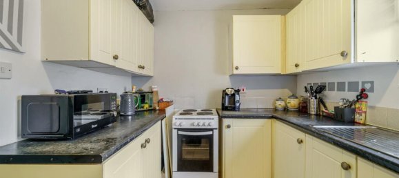 2 bedrooms Apartment in Feltham, United Kingdom No. 9838 6