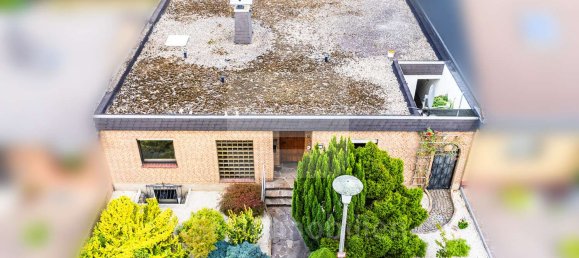 3 bedrooms Bungalow in Rhein-Erft, Germany No. 304046 2