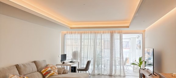 Apartamento de 2 dormitorios en Estepona, Spain No. 146677 2