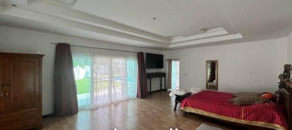 5 bedrooms Villa in Hua Hin, Thailand No. 21977 8