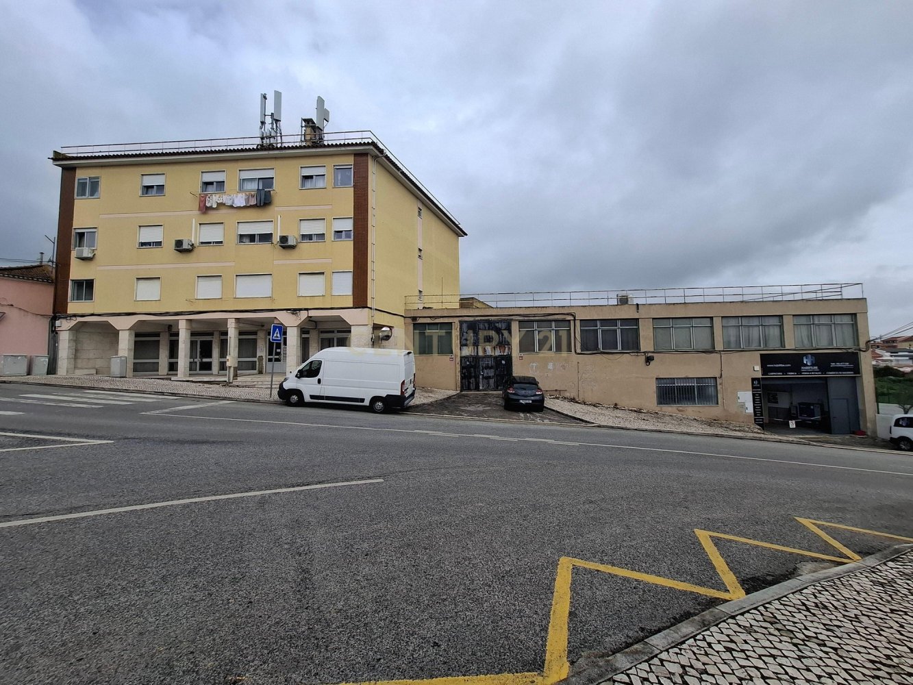  مستودع في Loures, Portugal 772متر مربع رقم 201764