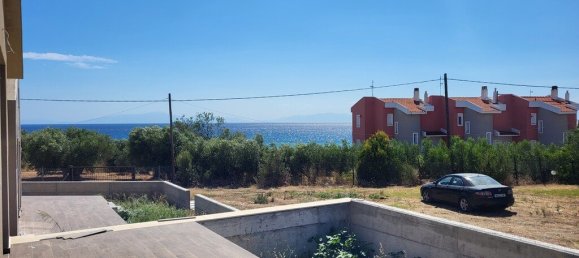 2 bedrooms Property in Chalkidiki, Greece No. 5023 2