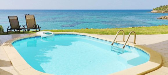 4 bedrooms Villa in Coral Bay, Cyprus No. 21854 3